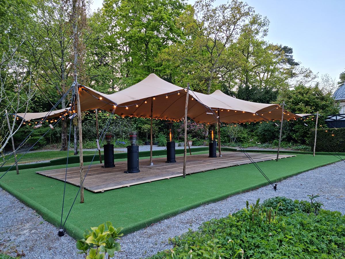Een vaste stretchtent kopen die bij jouw locatie of event past Een vaste stretchtent kopen die bij jouw locatie of event past